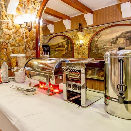 Electra Guesthouse Marsalforn المظهر الخارجي الصورة